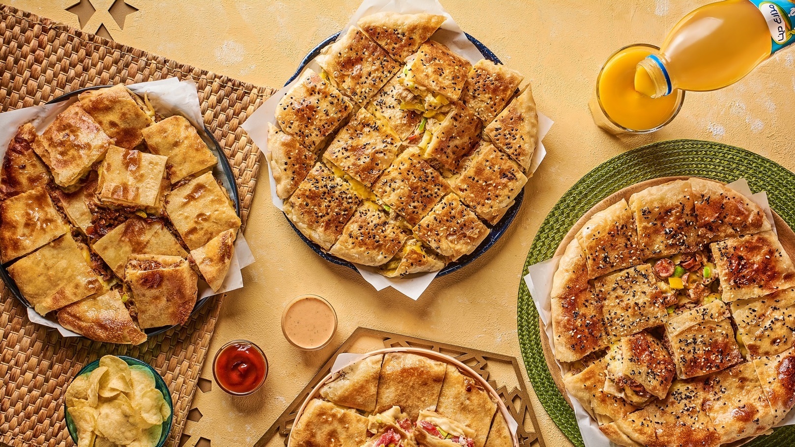 فطيرة فواكه بحر 